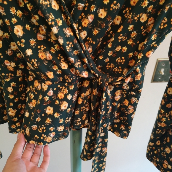 Rebel Sugar Floral Faux Wrap Top - Picture 2 of 8